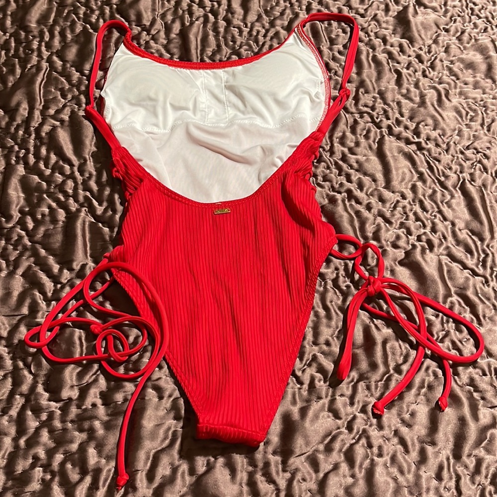PINK SWIM - Picture 2 of 4
